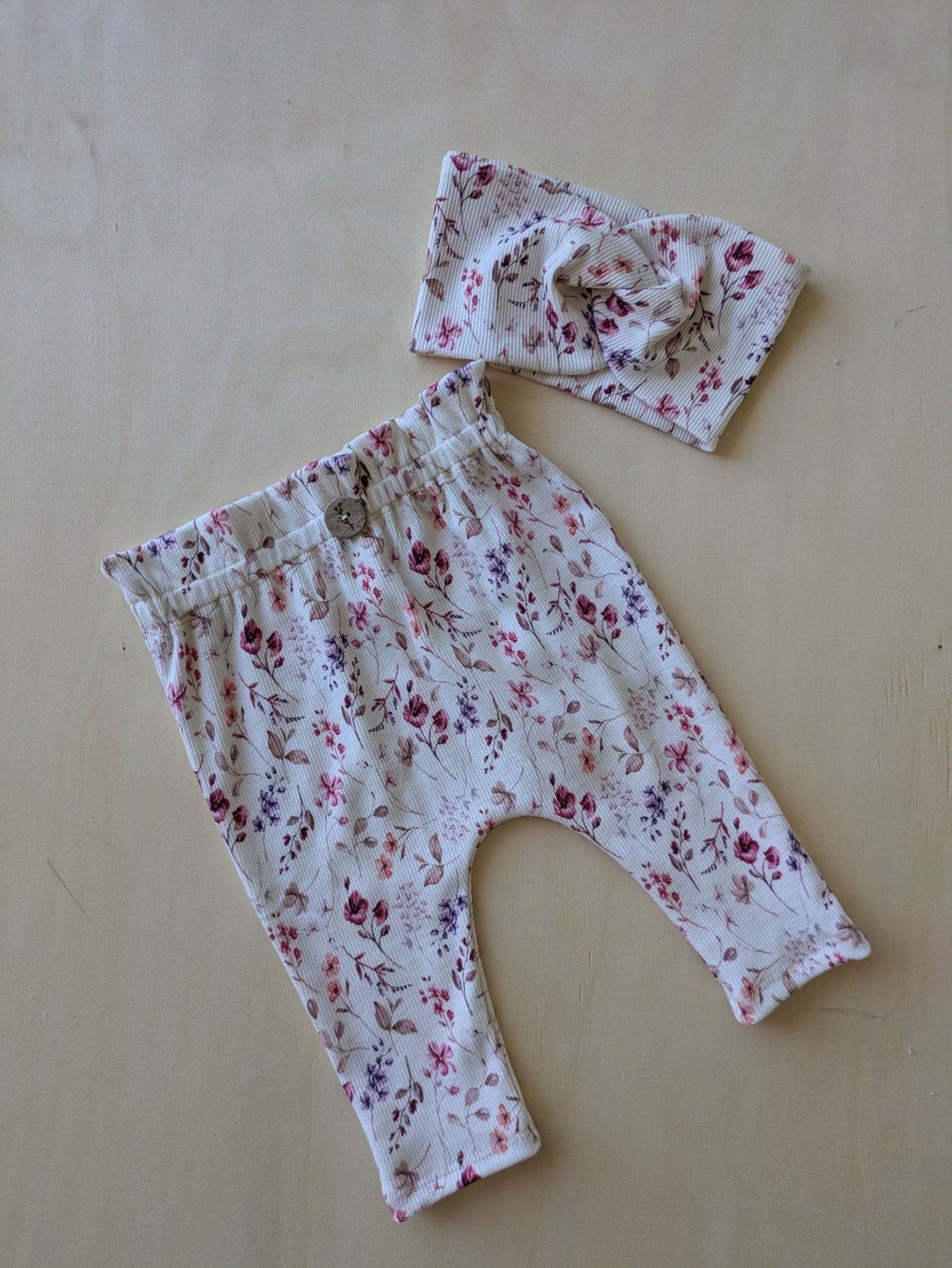 Haarband für Kinder aus Rib - Stoff im Blumenprint – weich, dehnbar & super angenehm - Loewenknopf