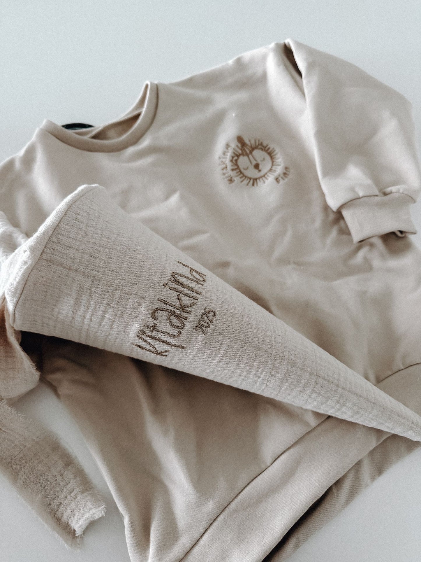 Oversized Sweater Kitakind - Loewenknopf