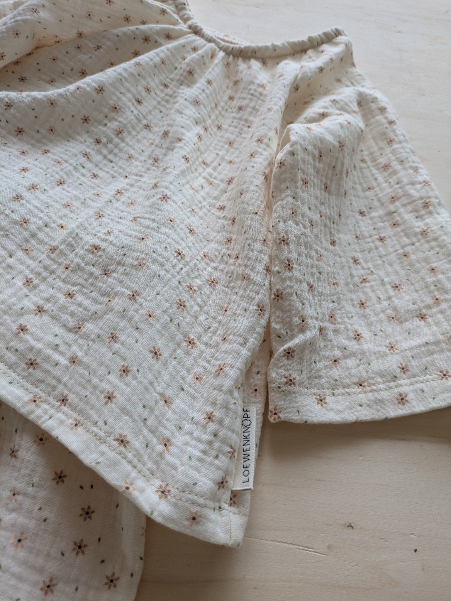 Musselin Bluse - Loewenknopf