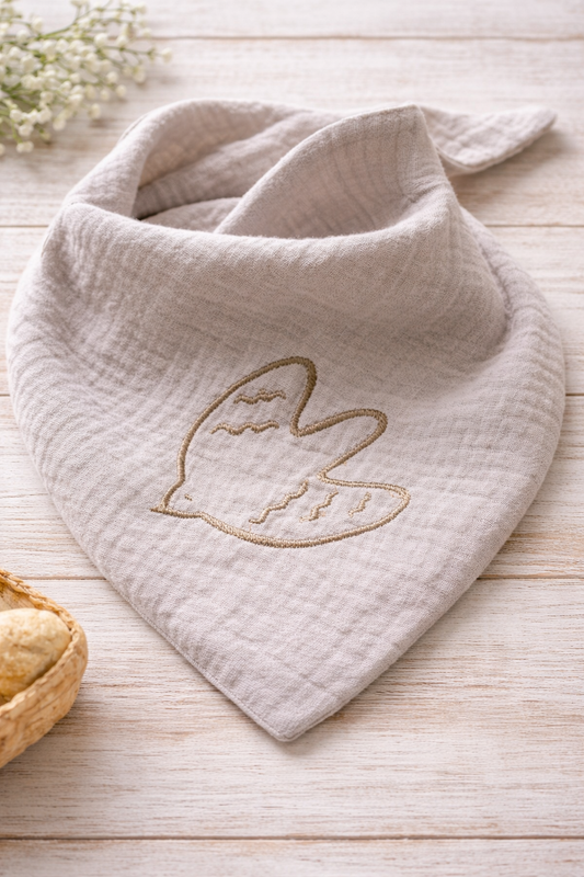 Dreieckstuch aus weichem Musselin mit Stickerei "Taube" und "Dino"