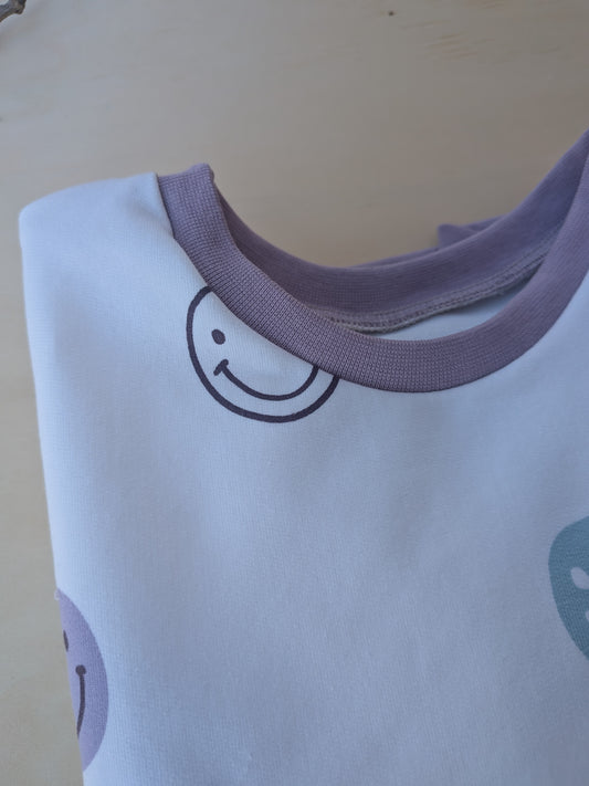 Oversized Sweater Smiley's