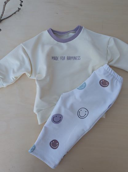 Bequeme, selbstgenähte Smiley Hose in weichem French Terry